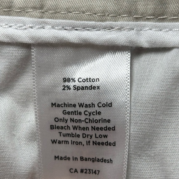 Talbots Khaki Perfect Skimmers with Leg Button Detail Size 16 - Picture 12 of 15